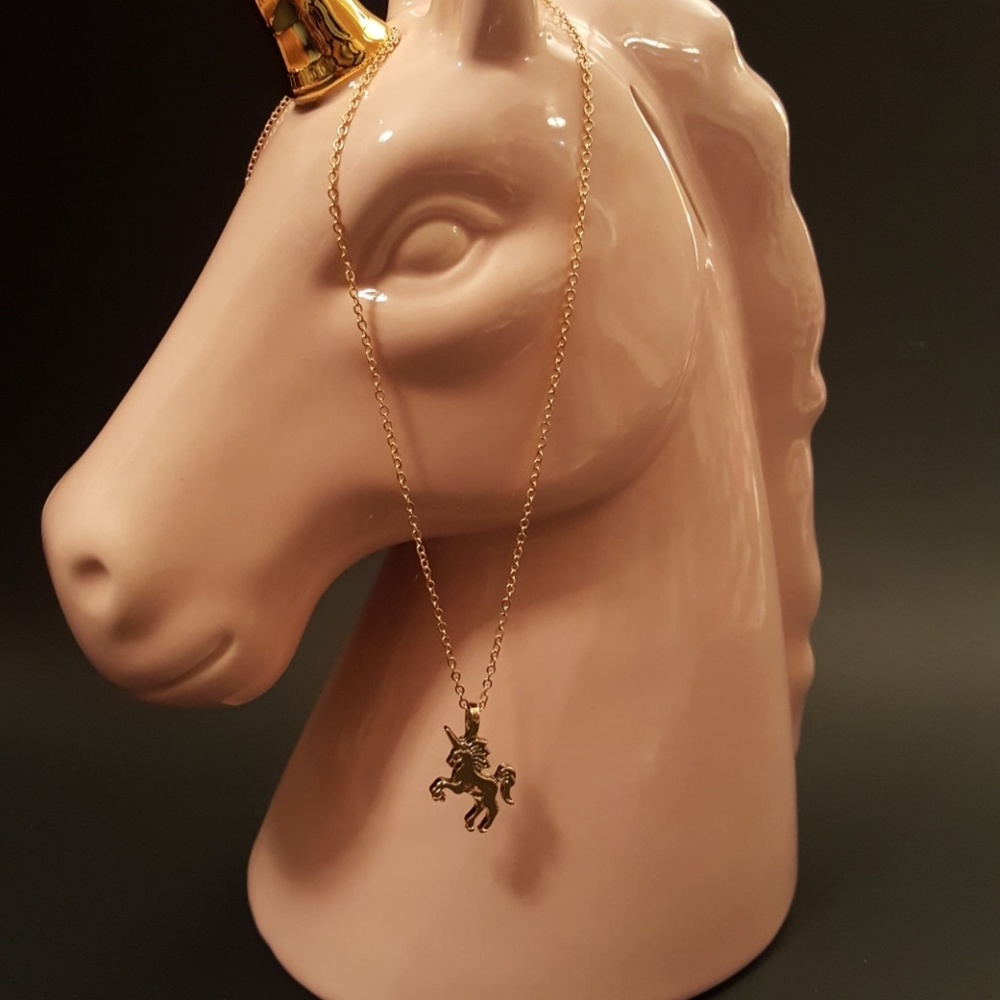 LAST 1! ❤Gold Unicorn Necklace - Picture 2 of 4